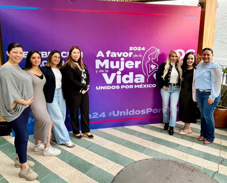 Unidos por México a favor de la mujer y de la vida