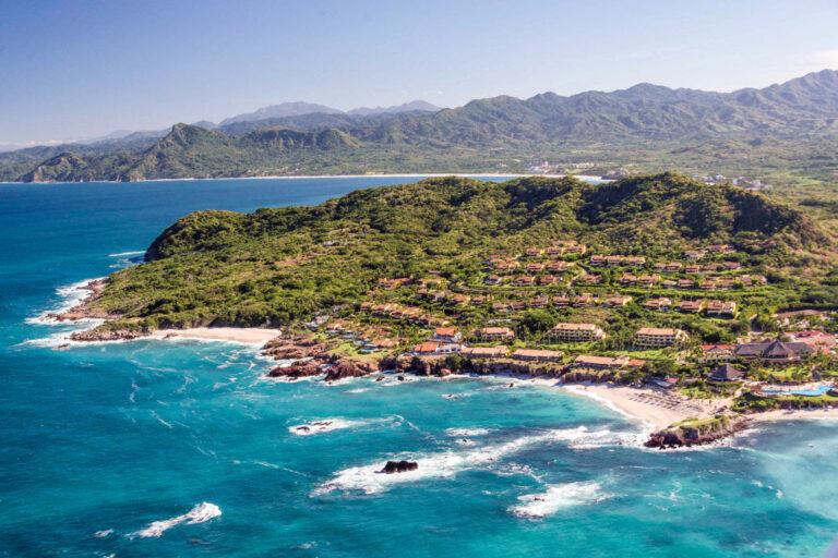 PUNTA MITA CELEBRA 25 AÑOS DE HOSPITALIDAD Y EXCELENCIA