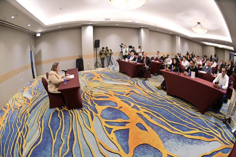 PRESENTA EVA MORENO SU REGISTRO COMO ASPIRANTE A LA COORDINACIÓN DE LOS COMITÉS DE DEFENSA DE LA TRANSFORMACIÓN Y LA SOBERANÍA NACIONAL EN BAJA CALIFORNIA